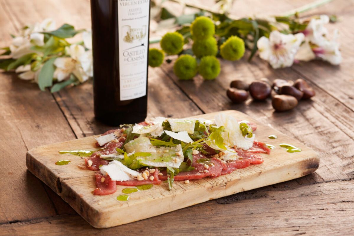 receta de carpaccio de tenera con AOVE