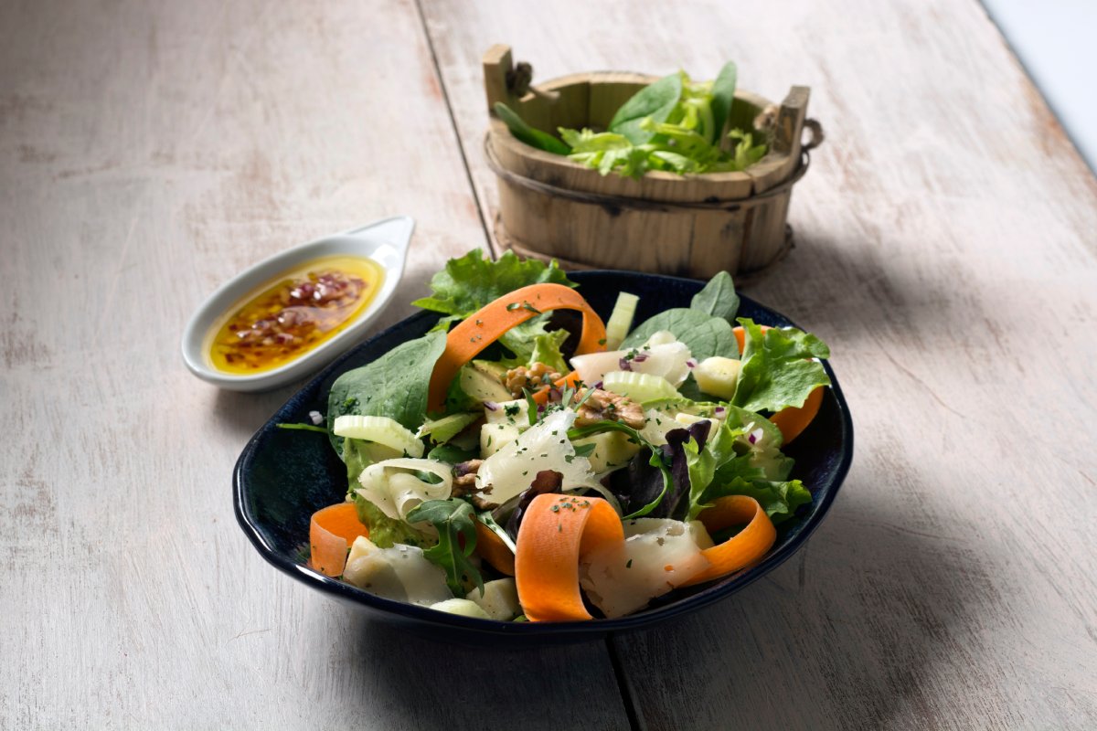 Ensalada ligera con AOVE Arbequina & Co 03