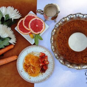 receta de tarta de zanahoria con naranjas y fresas